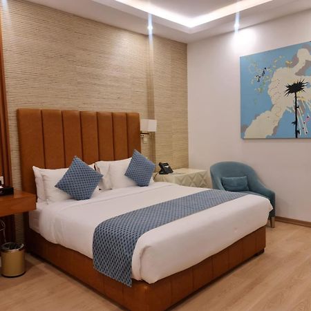 Sarwat Park Hotel Riyadh - Diplomatic Quarter Zewnętrze zdjęcie